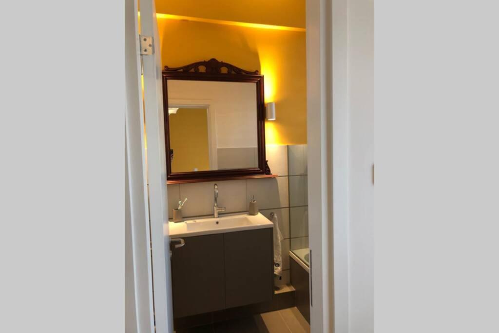2Bd New Modern Apartment - Athens Seaside Luaran gambar