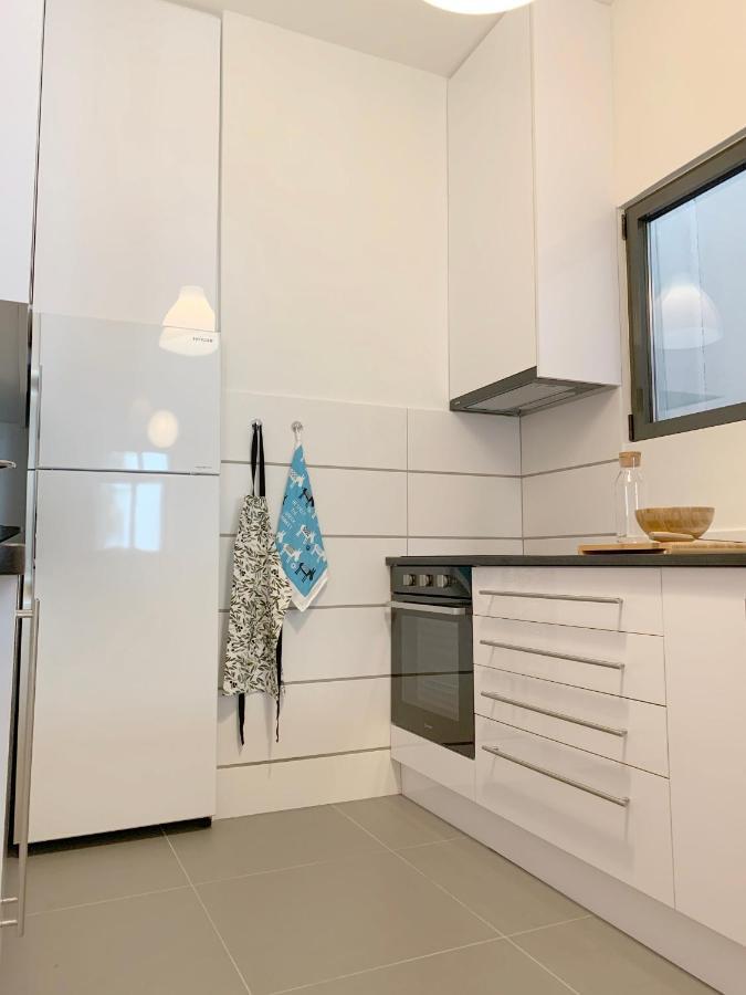 2Bd New Modern Apartment - Athens Seaside Luaran gambar