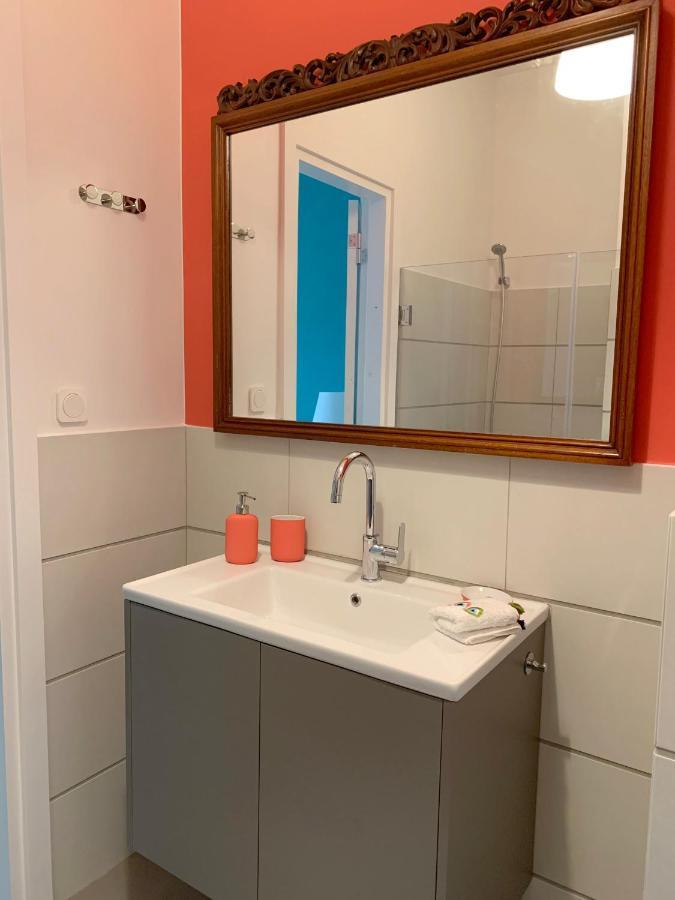 2Bd New Modern Apartment - Athens Seaside Luaran gambar